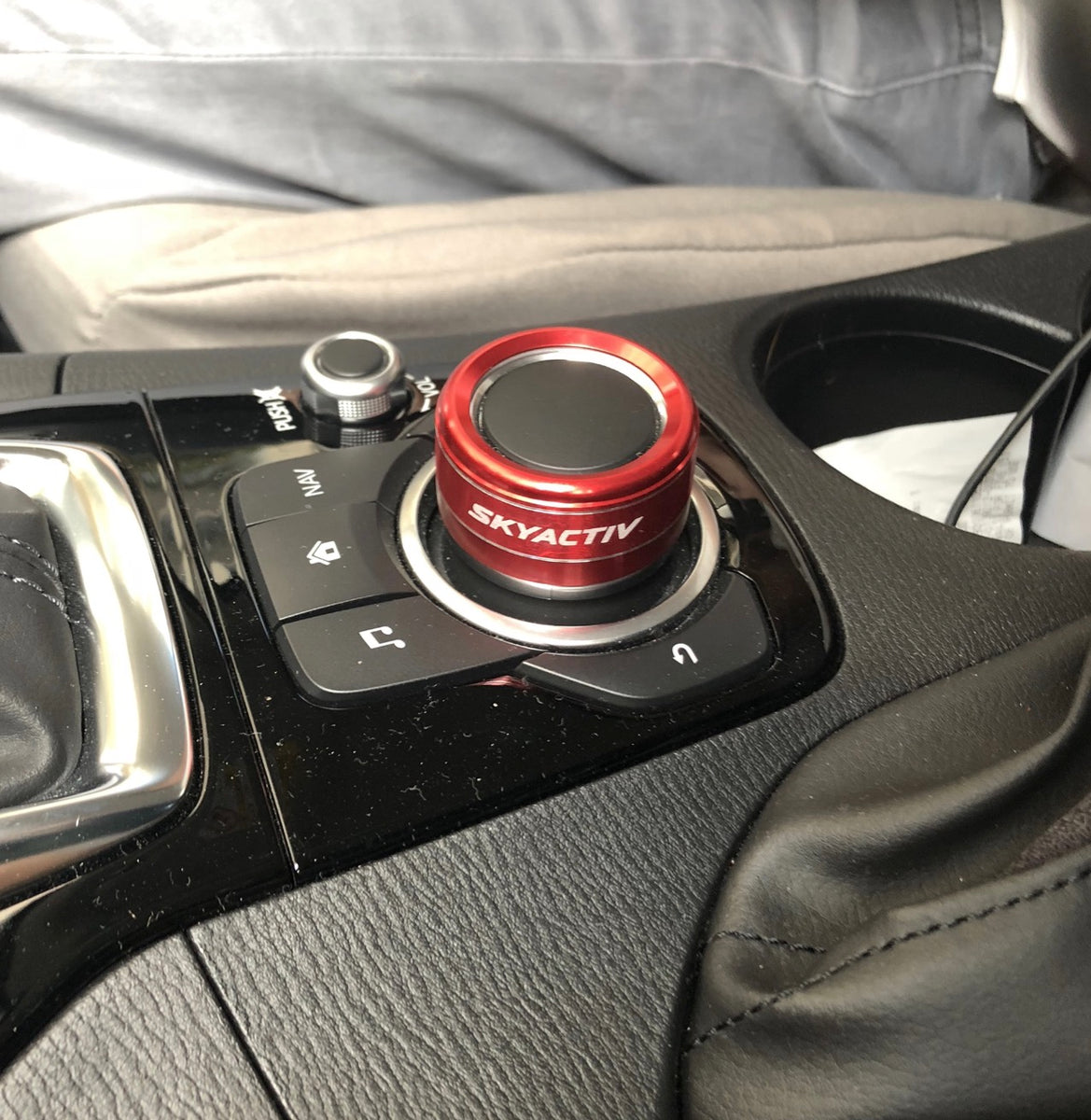 Infotainment + AC Control Knob Cover for Mazda Skyactiv – Mikstore Car  Accessories